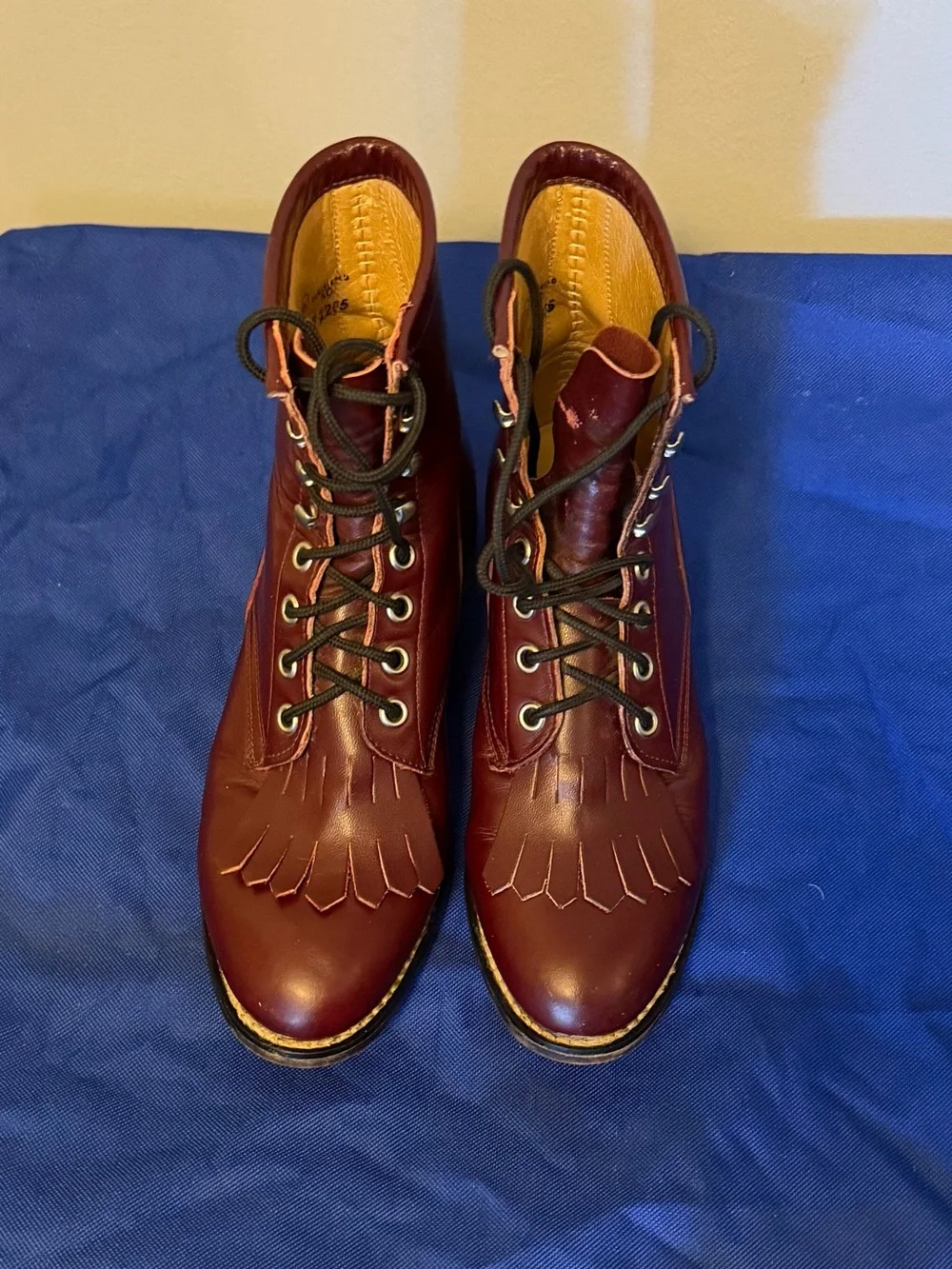 Genuine Justin Burgundy Leather Lace-Up Ankle Boots Women size 6/youth 4.5